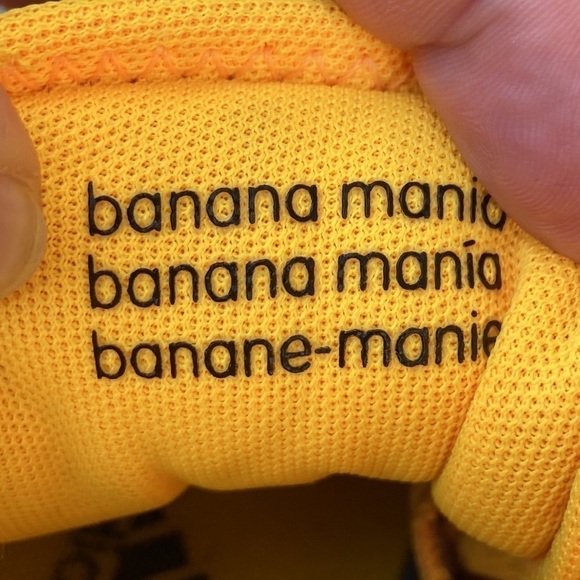 Adidas DON issue 2 crayons 🖍 yellow GS Size 5.5 - Picture 9 of 13